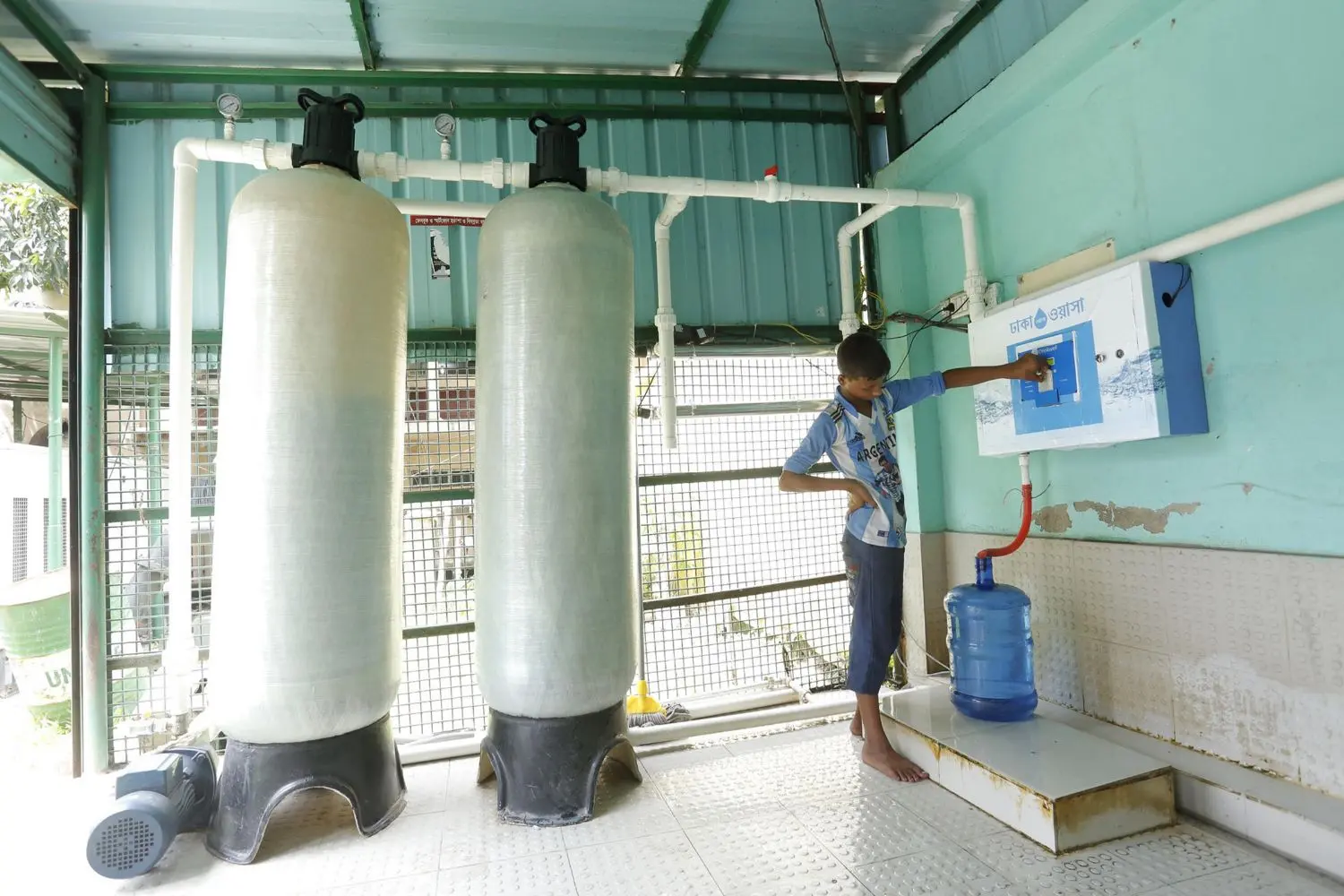 Safe water access in Dhaka 1