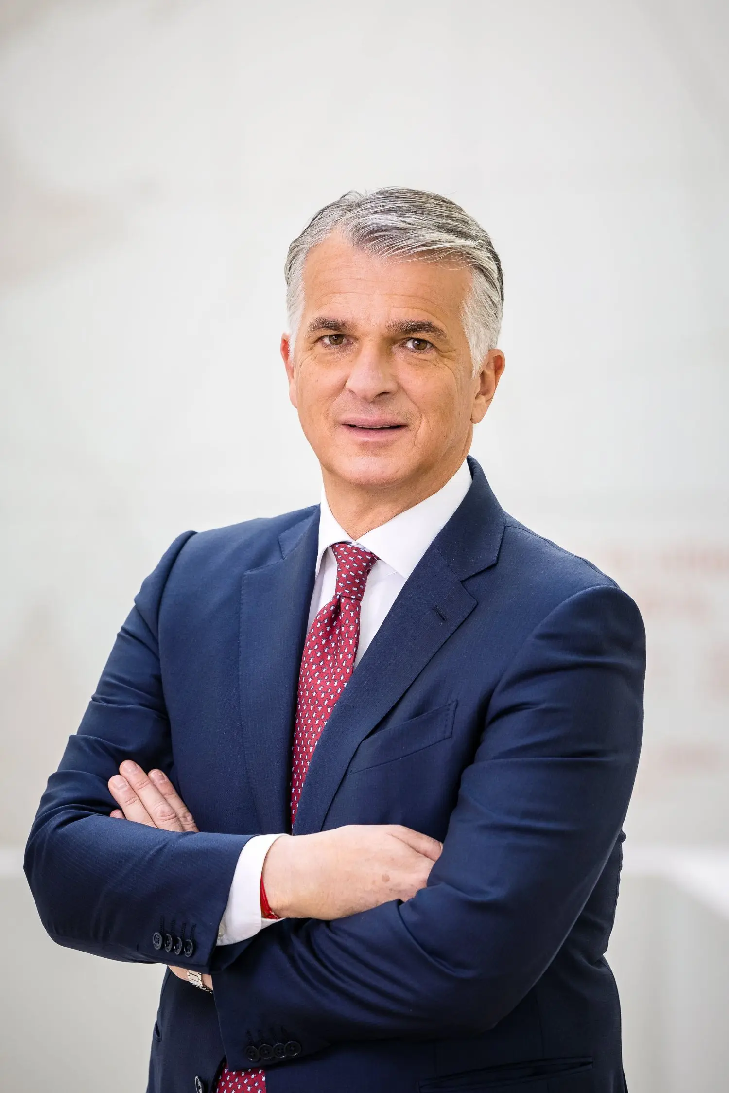 This is a portrait picture of Sergio Ermotti.